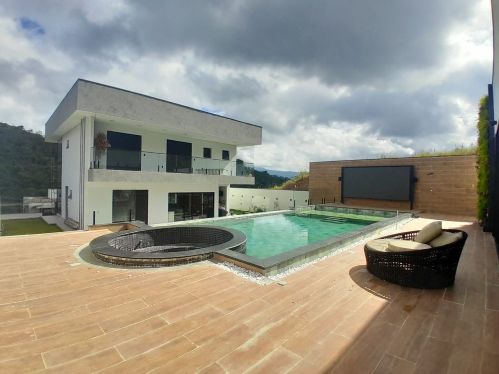 Casa em Condomnio - Venda - Ouro Fino - Santa Isabel - SP