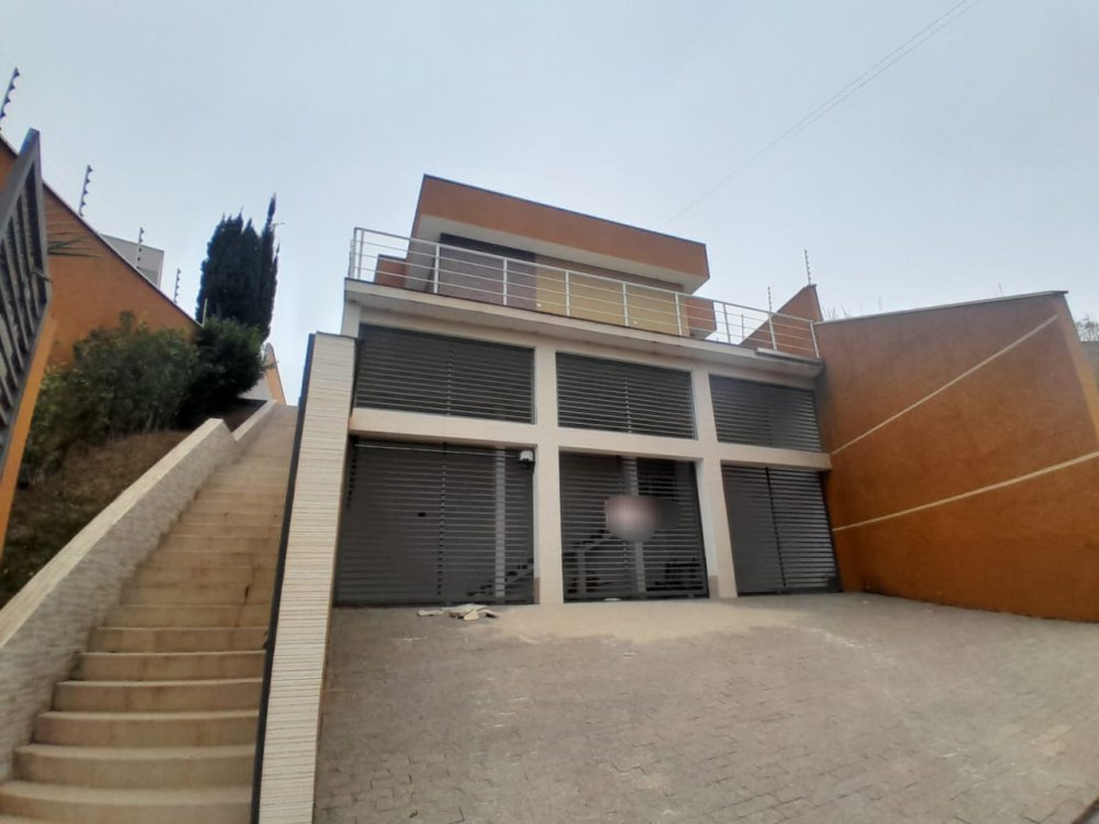 Casa em Condomínio - Venda - Centro - Igaratá - SP