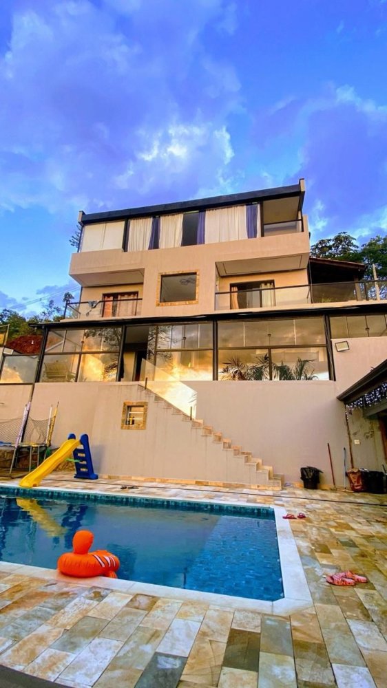 Casa em Condomínio - Venda - Águas de Igaratá - Igaratá - SP