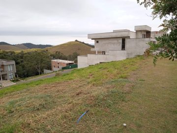 Terreno em Condomínio - Santa Isabel - 311 metros